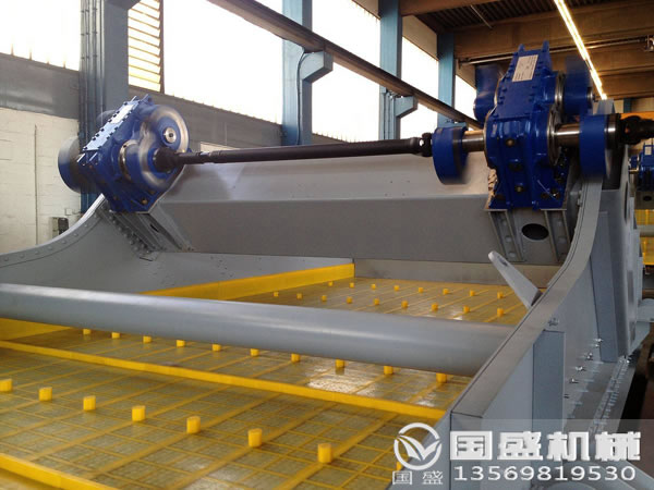 制糖用脫水振動(dòng)篩分機(jī) 制糖用脫水振動(dòng)篩分機(jī)